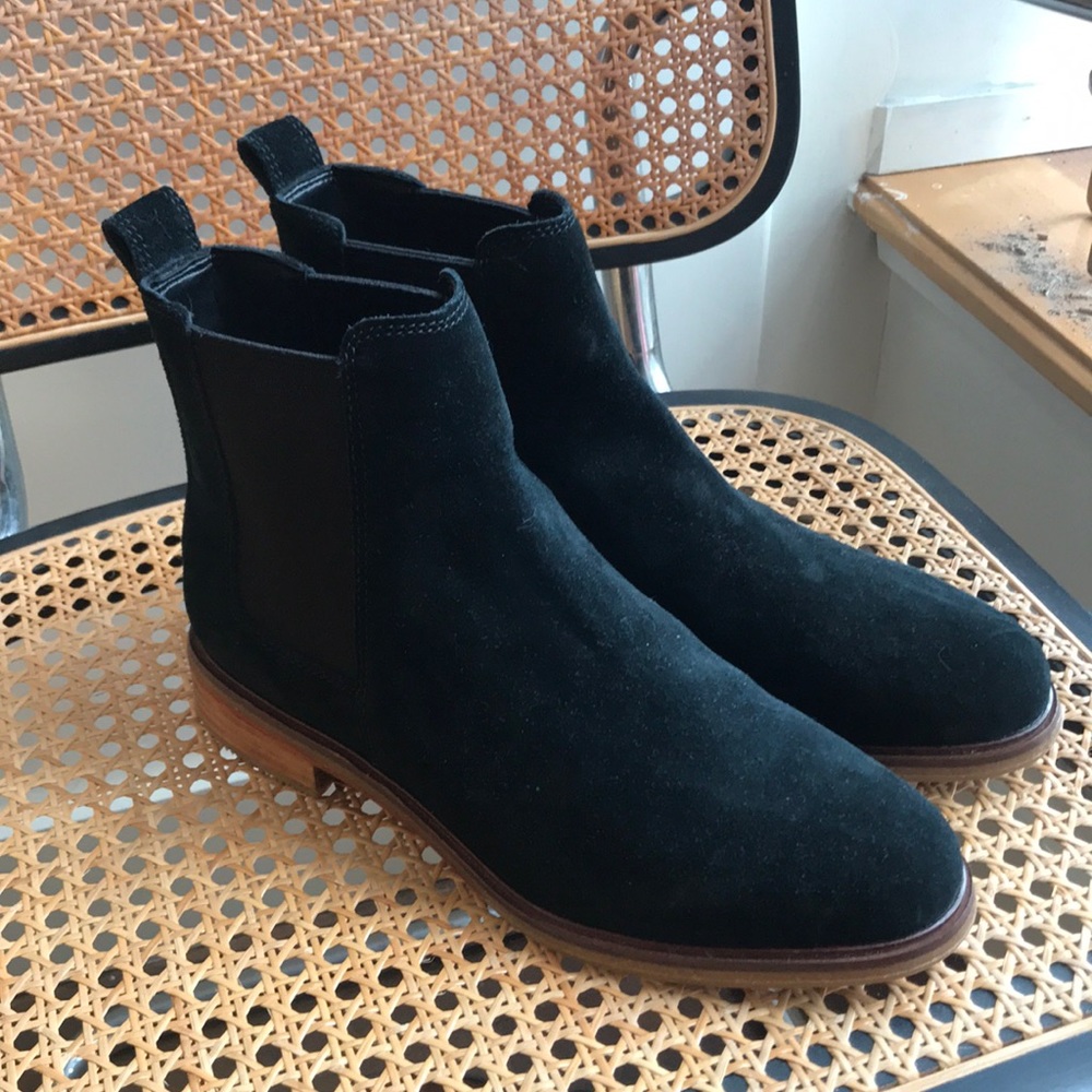 Chelsea boots